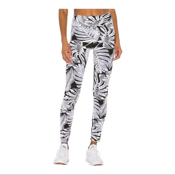 Koral Black White Floral Paradise High Rise Athletic Leggings SZ S NWOT - Picture 1 of 12